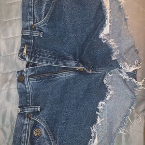 Wrangler Cowboy Cut Offs